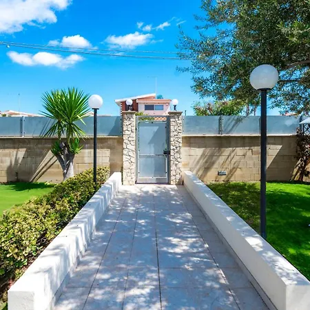 Villa Carmela *